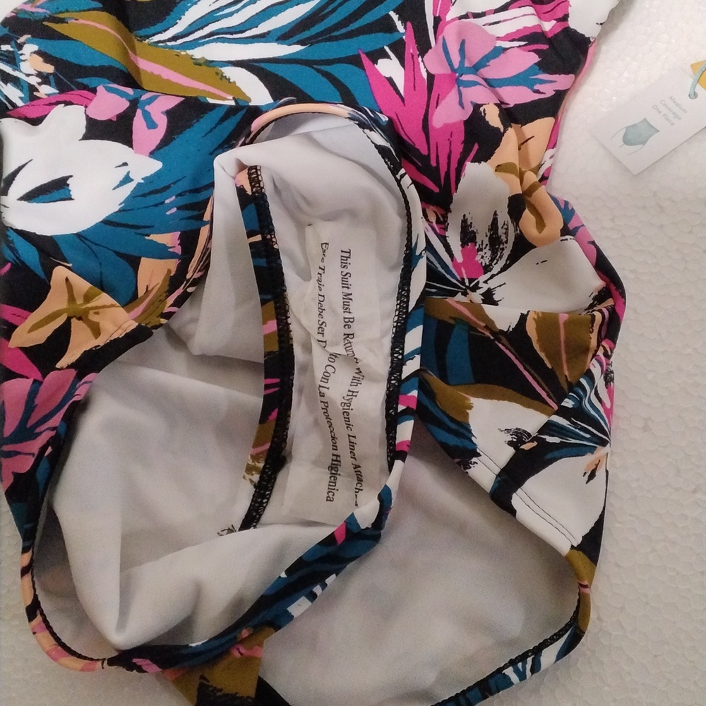 One Piece Kona Sol swimsuit - Picture 3 of 4